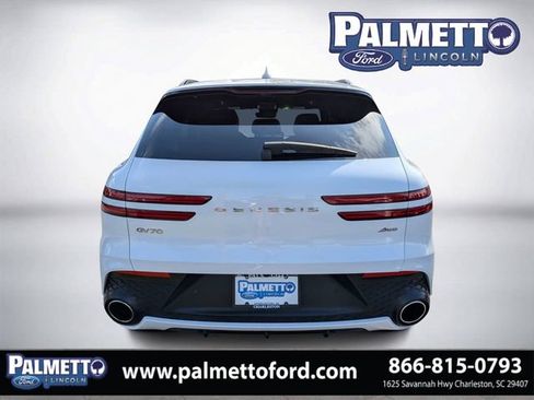 Used 2025 Genesis GV70 2.5T w/ Sport Prestige Package AWD/4WD image 4