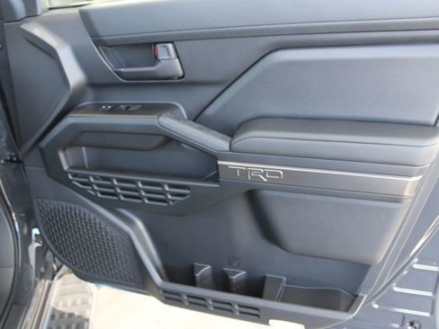 New 2026 Toyota 4Runner 4WD image 43