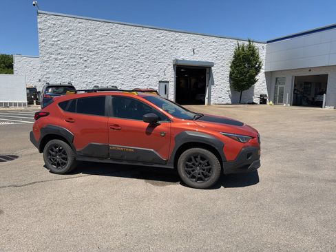 Used 2024 Subaru Crosstrek 2.5i Wilderness w/ Wilderness Package AWD/4WD image 14