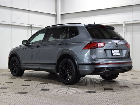 Used 2023 Volkswagen Tiguan SE R-Line AWD/4WD image 6