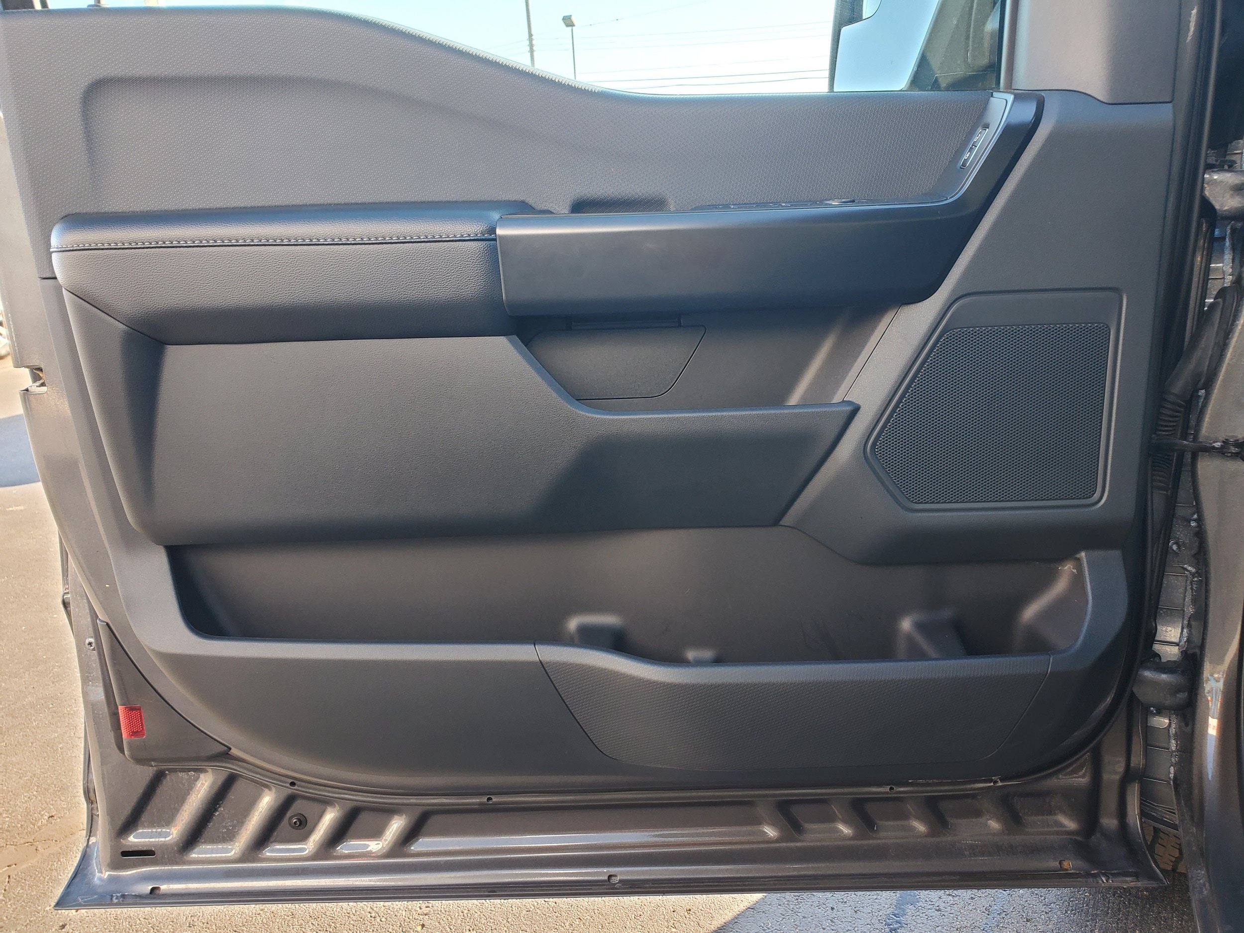 Used 2023 Ford F150 XL w/ STX Appearance Package AWD/4WD image 9