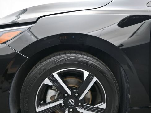 Used 2024 Nissan Sentra SV image 16