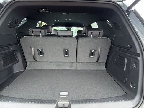 New 2026 Chevrolet Traverse LT w/ Driver Confidence Package FWD image 12