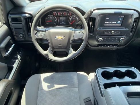 Used 2017 Chevrolet Silverado 1500 Custom w/ Custom Convenience Package RWD image 19