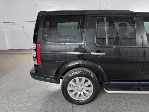Used 2016 Land Rover LR4 AWD/4WD image 8