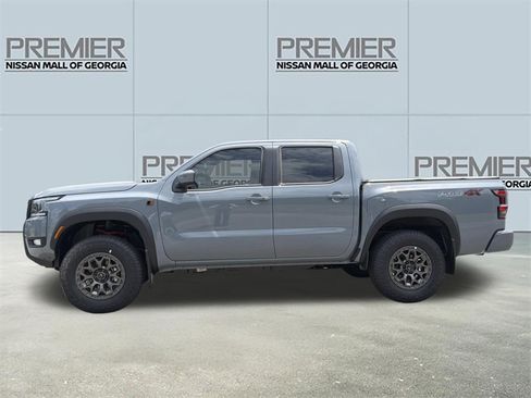 New 2026 Nissan Frontier PRO-4X w/ Pro Premium Package AWD/4WD image 28