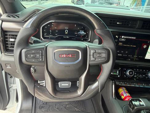 Used 2025 GMC Sierra 1500 AT4 w/ AT4 Premium Package AWD/4WD image 20
