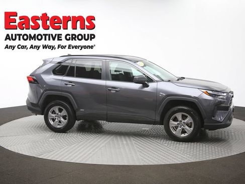 Used 2023 Toyota RAV4 LE AWD/4WD image 45