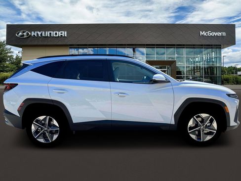 New 2026 Hyundai Tucson SEL image 9