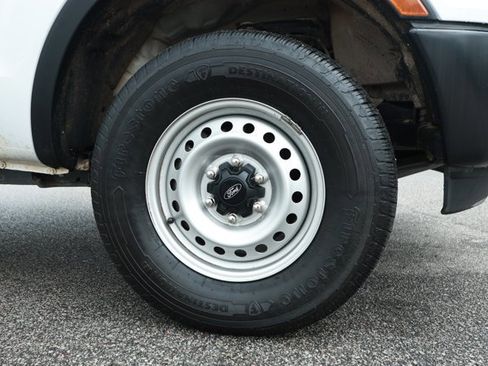 Used 2022 Ford Ranger XL w/ Equipment Group 101A High AWD/4WD image 5