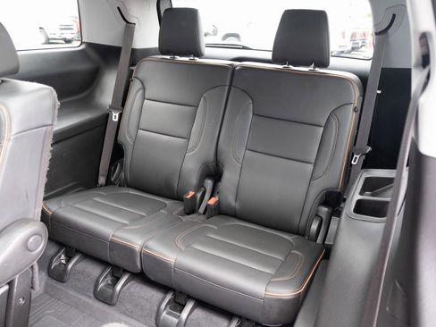 Used 2022 GMC Acadia AT4 image 21