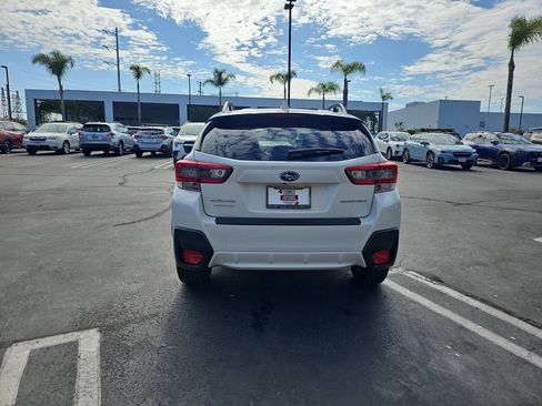 Certified 2023 Subaru Crosstrek 2.0i Premium AWD/4WD image 6