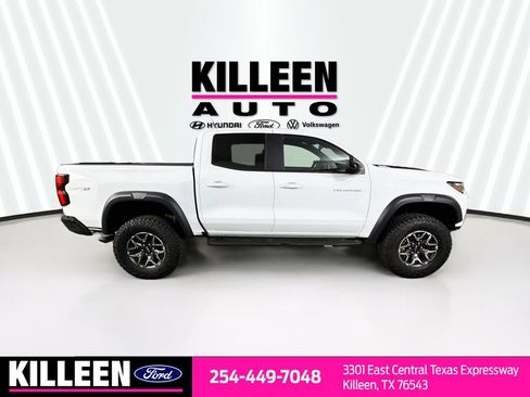 Used 2023 Chevrolet Colorado ZR2 w/ ZR2 Convenience Package III AWD/4WD image 10