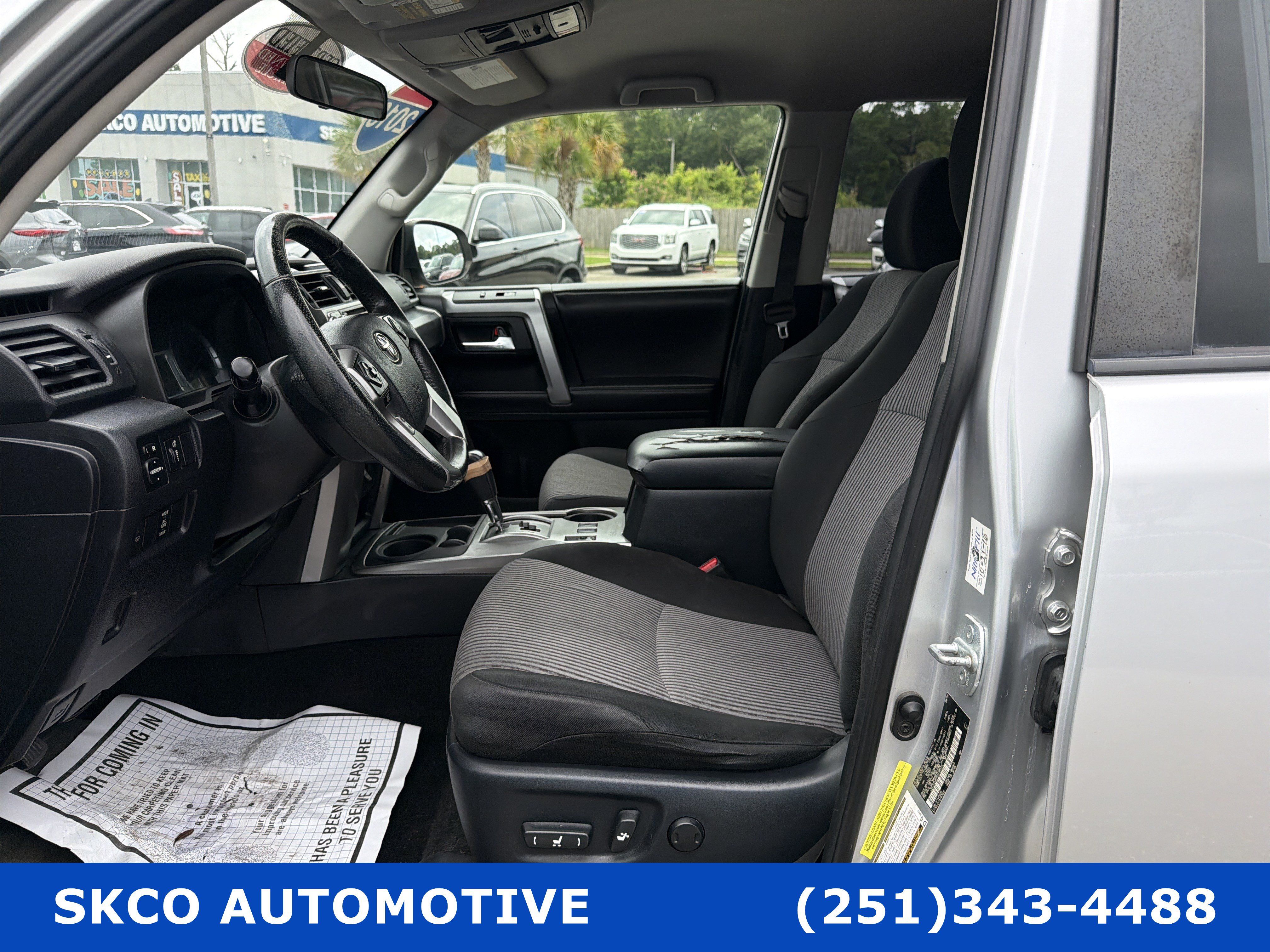 Used 2016 Toyota 4Runner SR5 RWD image 11