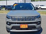 Certified 2022 Jeep Compass Limited image 2