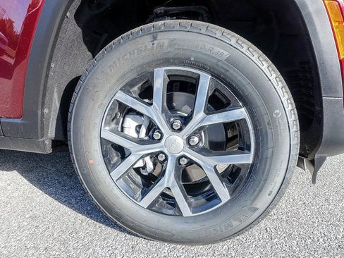 New 2025 Jeep Grand Cherokee Limited w/ Trailer Tow Package image 4