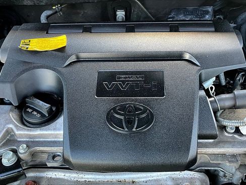 Used 2013 Toyota Camry SE FWD image 31