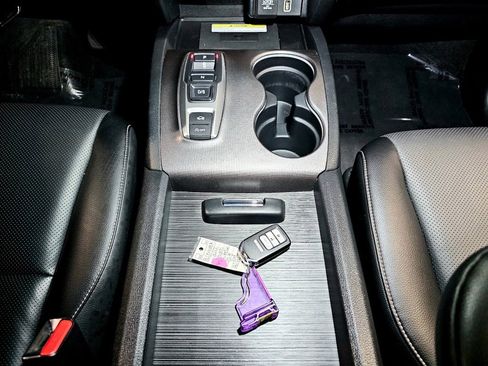 Used 2022 Honda Ridgeline RTL-E image 22