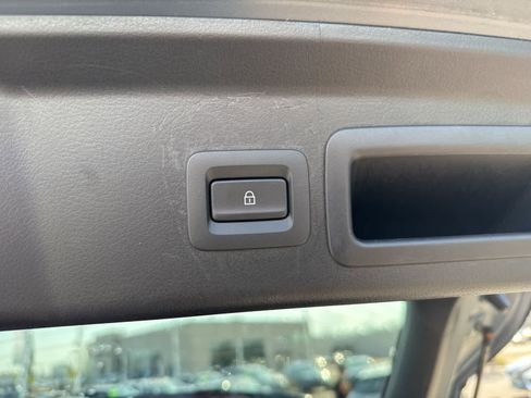 Used 2023 MAZDA CX-30 AWD 2.5 S w/ Preferred Package image 19