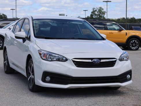Used 2022 Subaru Impreza 2.0i Premium image 4