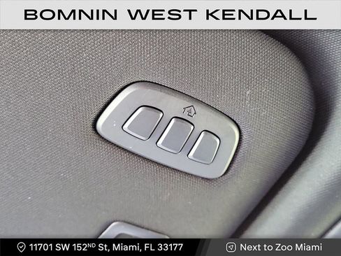 Used 2024 Lincoln Nautilus Reserve w/ Equipment Group 202A image 25