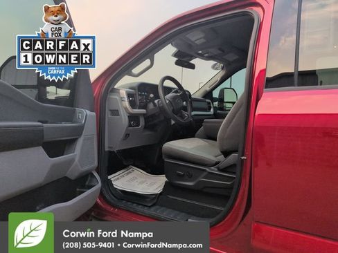 Used 2024 Ford F250 XLT w/ Snow Plow/Camper Package AWD/4WD image 9