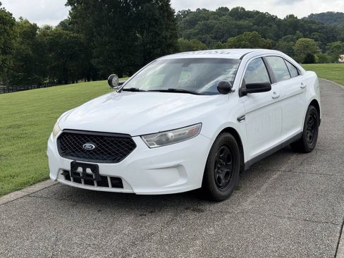 Used 2014 Ford Taurus Police Interceptor AWD image 6