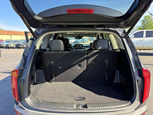Used 2021 Kia Telluride EX w/ EX Premium Package AWD/4WD image 22