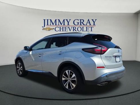 Used 2021 Nissan Murano SV image 3