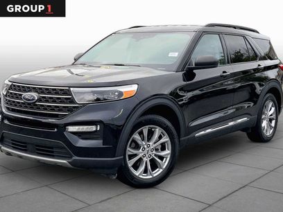 Used 2024 Ford Explorer XLT w/ Equipment Group 202A