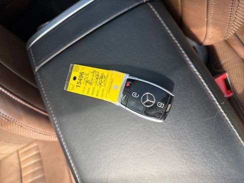 Used 2018 Mercedes-Benz S 560 4MATIC Sedan image 31