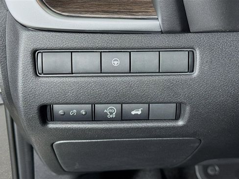New 2026 Nissan Rogue Platinum AWD/4WD image 10