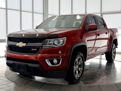 Used 2015 Chevrolet Colorado Z71 image 4