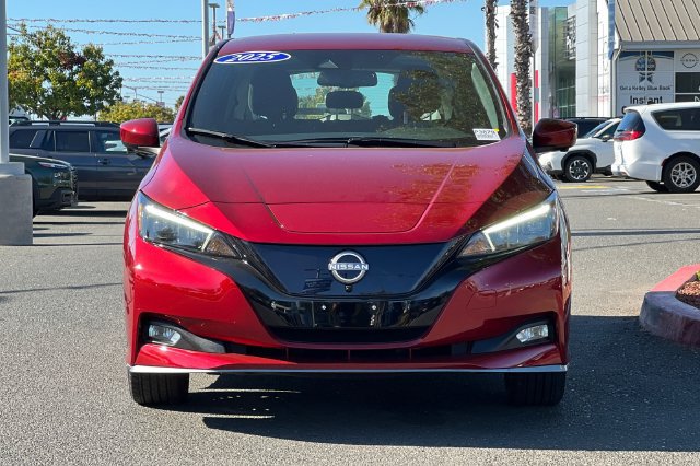 Used 2025 Nissan Leaf SV Plus FWD image 9