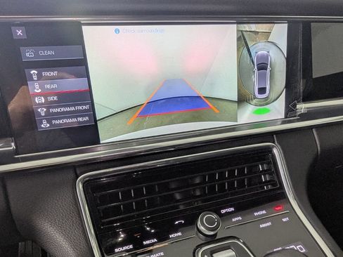 Used 2020 Porsche Panamera 4S w/ Premium Package Plus AWD/4WD image 21