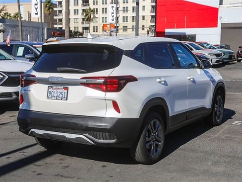 Certified 2023 Kia Seltos LX image 10