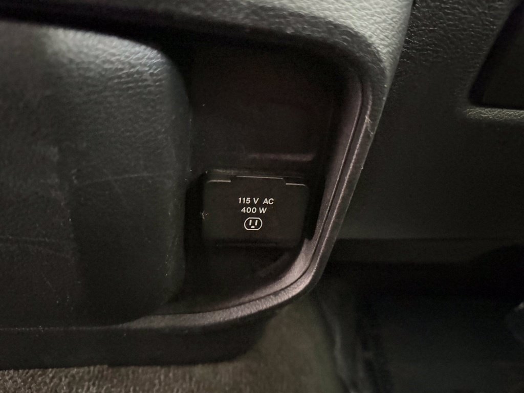 Used 2023 RAM 1500 Laramie AWD/4WD image 57