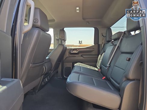 Used 2025 GMC Sierra 1500 SLT RWD image 13