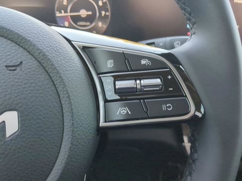 New 2026 Kia Seltos EX image 16