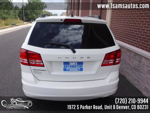 Used 2017 Dodge Journey SE image 29