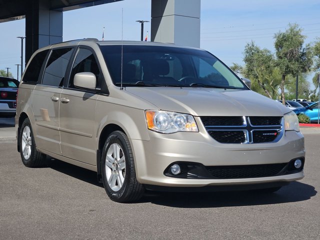Used 2012 Dodge Grand Caravan Crew w/ Trailer Tow Group FWD image 2