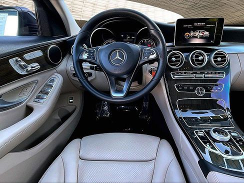 Used 2017 Mercedes-Benz C 300 Sedan w/ Premium 1 Package image 5