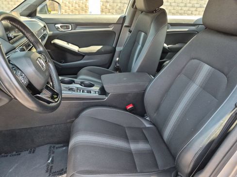 Used 2023 Honda Civic Sport image 25