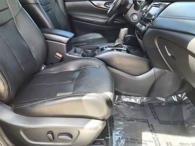 Used 2020 Nissan Rogue SL w/ Premium Package FWD image 22