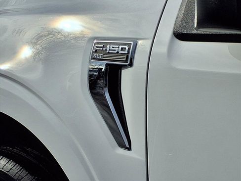 Used 2023 Ford F150 XLT image 27