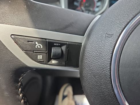 Used 2011 Chevrolet Camaro LT RWD image 13