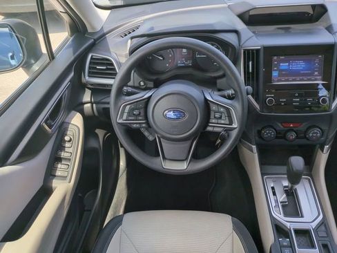 Used 2022 Subaru Forester AWD/4WD image 17