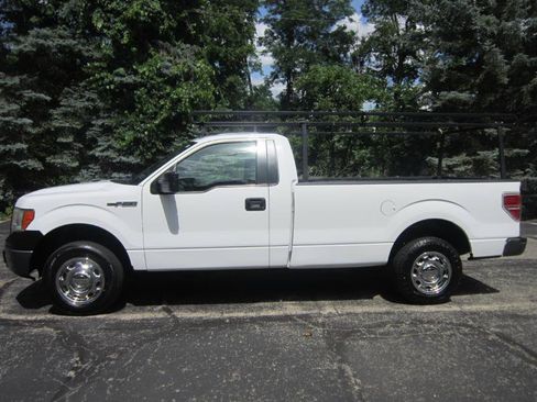 Used 2013 Ford F150 XL RWD image 2