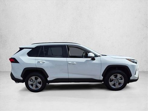 Certified 2025 Toyota RAV4 XLE AWD/4WD image 4