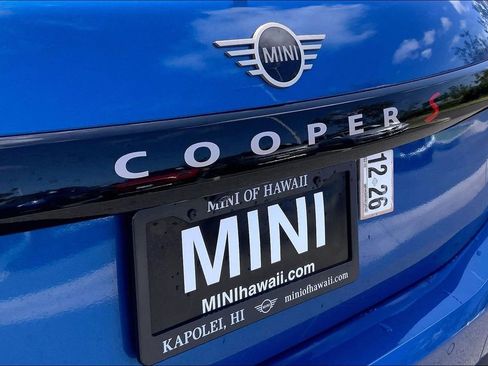 Certified 2025 MINI Cooper S FWD image 9